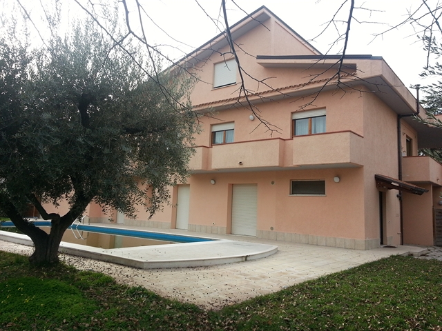 Appartamento Ortona (CH) --