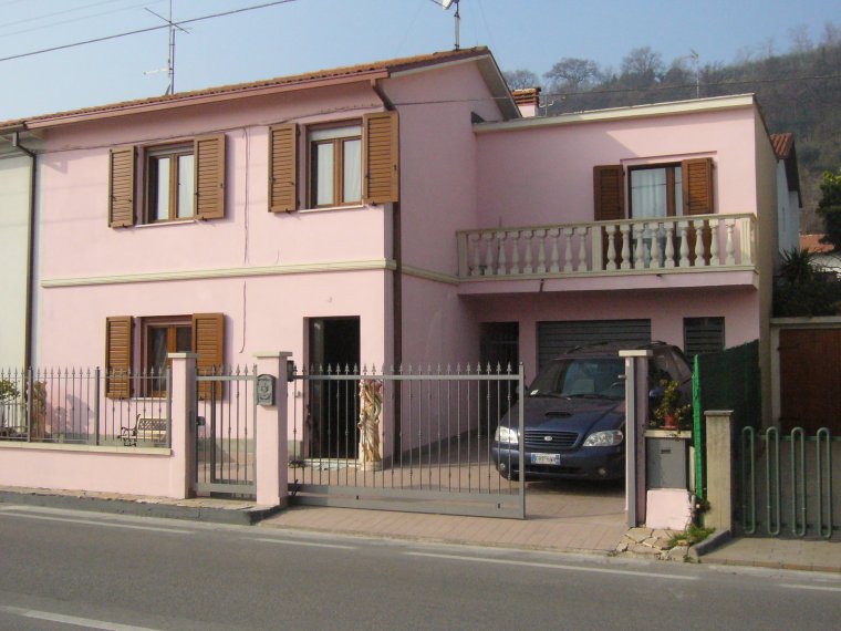 Casa a schiera Fano Cuccurano