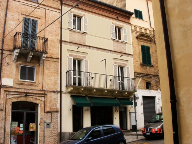 Stabile-Palazzo Lanciano Zona: C.so Bandiera _ C.so Trento E Trieste 